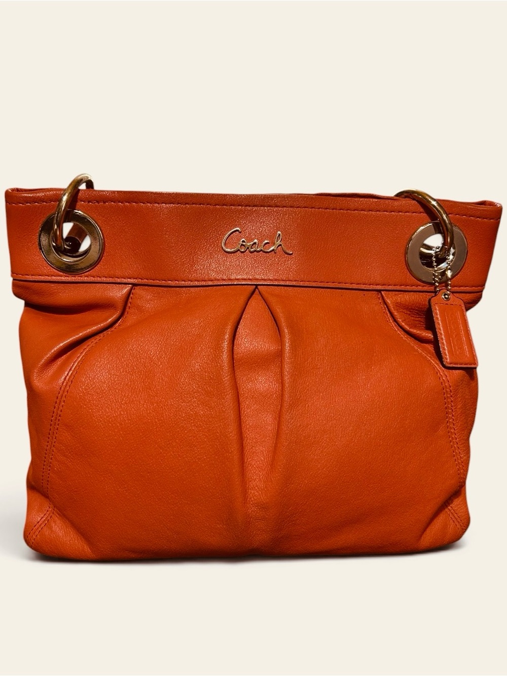 Coach Coral Leather Shoulder Bag F17605